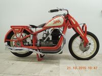8. JAWA 500 OHV Rump&aacute;l 1