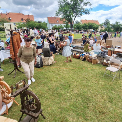 28-6-2025-mezinarodni-setkani-pradlen-cetrat-pribor-muzeum-novojicinska-12
