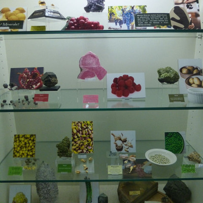 p1190007-8-7-2024-mineral-muzeum