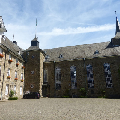 p1190119-9-7-2024-zamek-hrad-huckeswagen