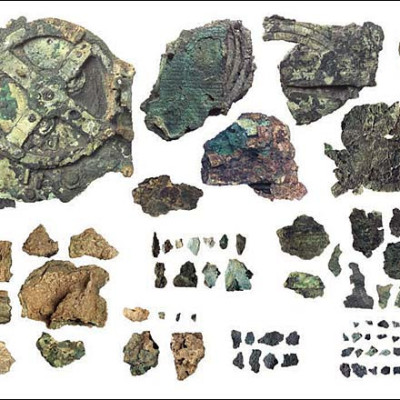 1-antikythera-mechanism